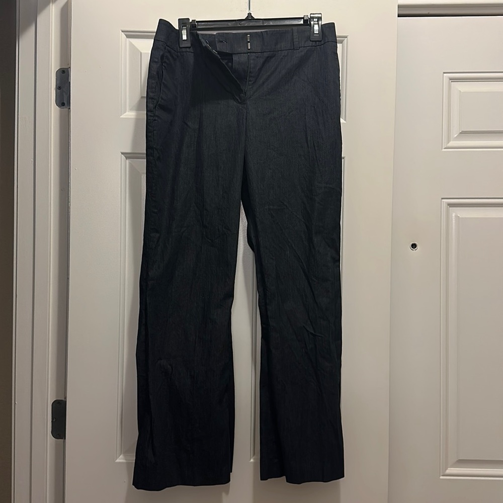Like New Ann Taylor Loft Size 8P